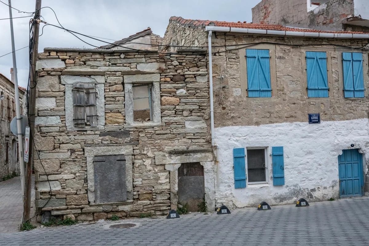 Seferihisar Daire Parke Değişimi — Boya, Parke & Seramik
